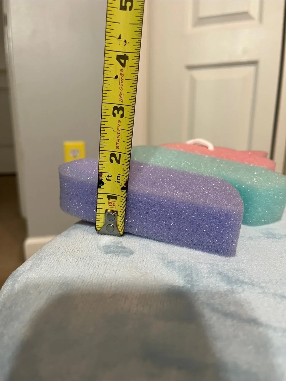 Claire's Unicorn Candy Shower Gel with Pink Teal Purple Unicorn Sponge